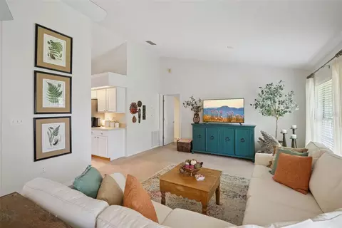 Living - 613 Huron Pl, Mount Dora, FL 32757 photo 3 of 4