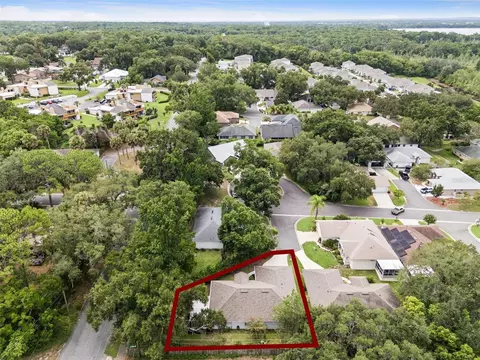 View/Area - 613 Huron Pl, Mount Dora, FL 32757 photo 3 of 6