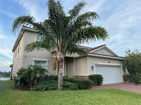 2093 Lake Side Ave, Davenport, FL 33837