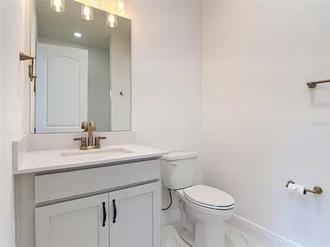 Bath - Undisclosed, Saint Cloud, FL 34772 photo 1 of 8
