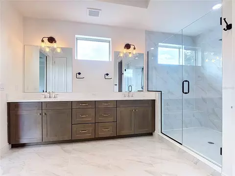 Bath - Undisclosed, Saint Cloud, FL 34772 photo 3 of 8