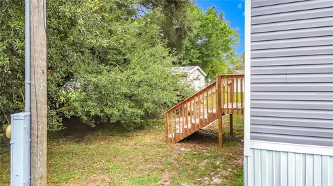 Exterior - 1626 Tarpon Blvd, Saint Cloud, FL 34771 photo 4 of 5