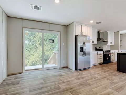 Dining - 1626 Tarpon Blvd, Saint Cloud, FL 34771 photo 1 of 1