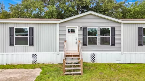 Exterior - 1626 Tarpon Blvd, Saint Cloud, FL 34771 photo 3 of 5