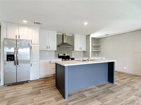 Kitchen - 1626 Tarpon Blvd, Saint Cloud, FL 34771 photo 6 of 6