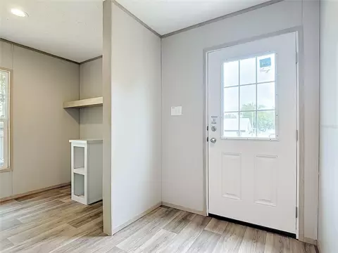 Entry Way - 1626 Tarpon Blvd, Saint Cloud, FL 34771 photo 2 of 2