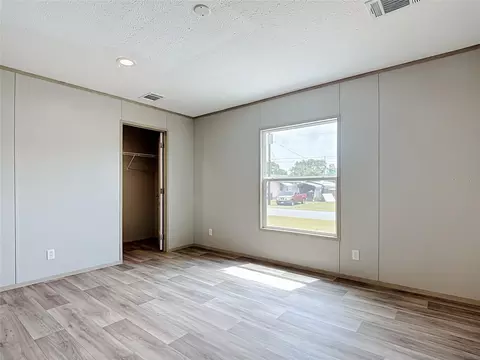 Bedroom - 1626 Tarpon Blvd, Saint Cloud, FL 34771 photo 1 of 6