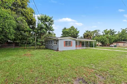 8101 N 17th St, Tampa, FL 33604