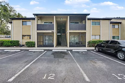 902 Lake Destiny Rd #A, Altamonte Springs, FL 32714