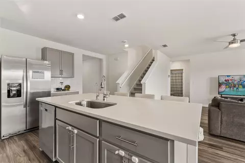 Kitchen - 416 Talisi Loop, Saint Cloud, FL 34771 photo 3 of 4