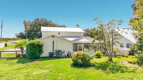 Exterior - 2 Ft Clinch Heights Rd, Frostproof, FL 33843 photo 6 of 12