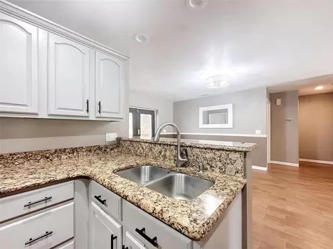 Kitchen - 2 Ft Clinch Heights Rd, Frostproof, FL 33843 photo 3 of 7
