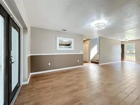 Living - 2 Ft Clinch Heights Rd, Frostproof, FL 33843 photo 5 of 13