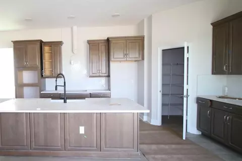 Kitchen - 3090 Bonfire Path, Saint Cloud, FL 34771 photo 3 of 3