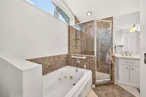 Bath - 3850 SE 59th Pl, Ocala, FL 34480 photo 5 of 5