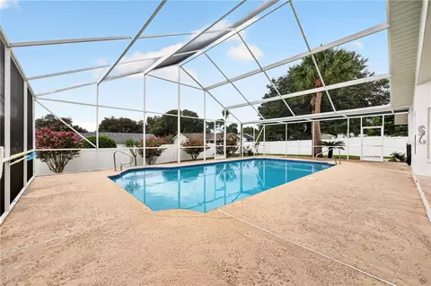 Exterior - 3850 SE 59th Pl, Ocala, FL 34480 photo 8 of 15