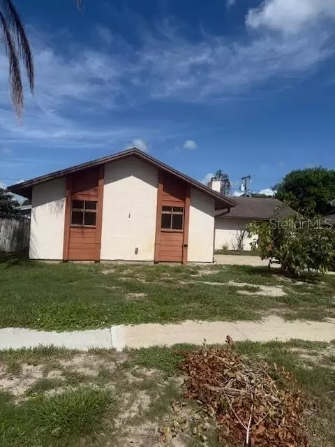 3620 Sawgrass Dr, Titusville, FL 32780