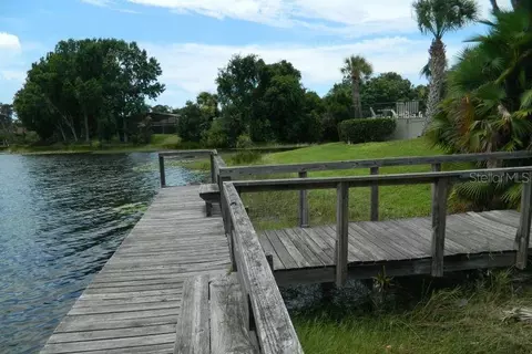 922 Lake Destiny Rd #E, Altamonte Springs, FL 32714