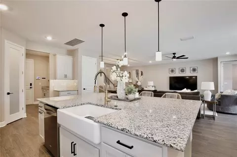 Kitchen - 4861 Cragmere Loop, Clermont, FL 34711 photo 4 of 4