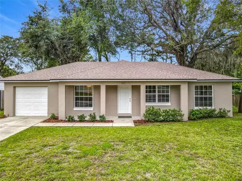 1472 4th St, Orange City, FL 32763