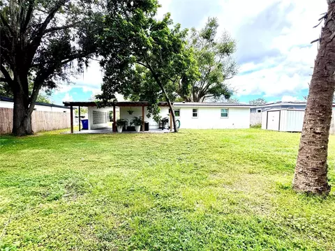 Exterior - 9616 Pine Ridge Ave, Riverview, FL 33578 photo 5 of 7