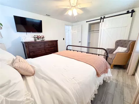 Bedroom - 9616 Pine Ridge Ave, Riverview, FL 33578 photo 3 of 5