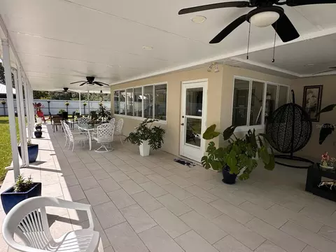Exterior - 2723 Sunset Dr, Sebring, FL 33870 photo 9 of 24