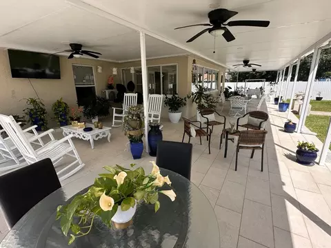 Exterior - 2723 Sunset Dr, Sebring, FL 33870 photo 11 of 24