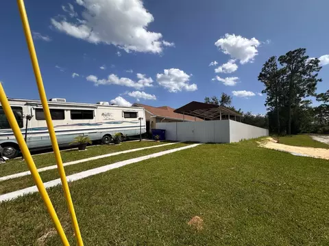 Exterior - 2723 Sunset Dr, Sebring, FL 33870 photo 7 of 24