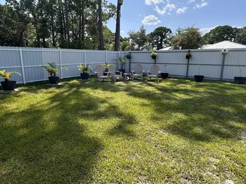 Exterior - 2723 Sunset Dr, Sebring, FL 33870 photo 21 of 24