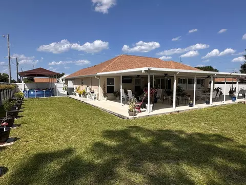 Exterior - 2723 Sunset Dr, Sebring, FL 33870 photo 22 of 24