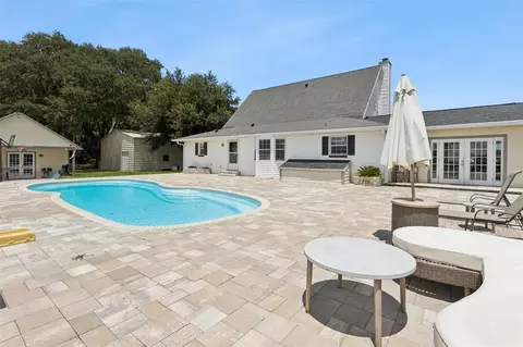Exterior - 160 Juniper Trl, Ocala, FL 34480 photo 6 of 17