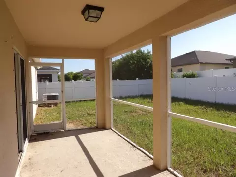 Exterior - 11301 Brighton Knoll Loop, Riverview, FL 33579 photo 3 of 3