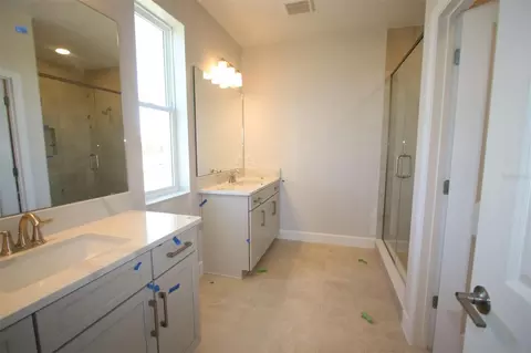Bath - 6681 Rucksack Rd, Saint Cloud, FL 34771 photo 2 of 4