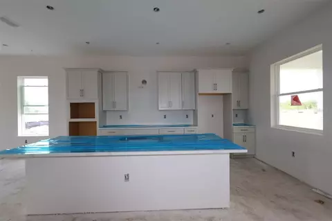 Kitchen - 6681 Rucksack Rd, Saint Cloud, FL 34771 photo 3 of 4