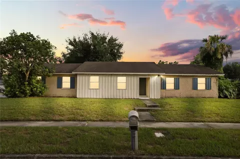 5310 Nadine St, Orlando, FL 32807