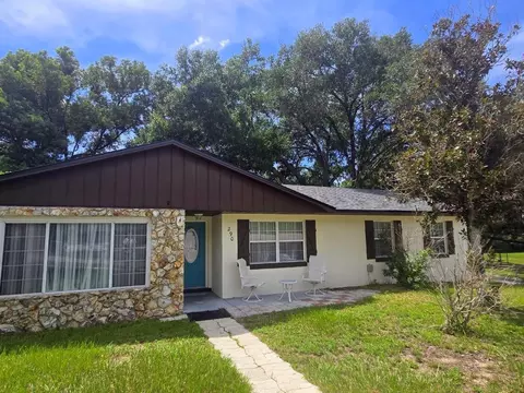 290 Hillside Dr, Clermont, FL 34711