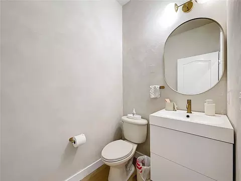 Bath - 319 Arbor Pointe Ave, Minneola, FL 34715 photo 1 of 12