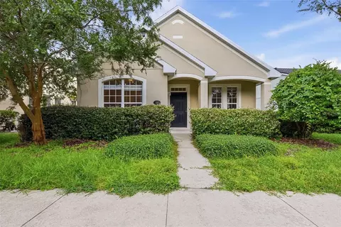 207 Manor View Ln, Deland, FL 32724