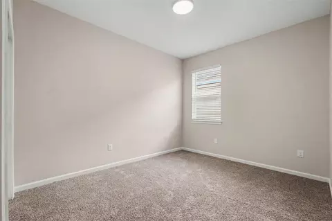 Bedroom - 12318 Eagle Swoop Pl, Riverview, FL 33579 photo 3 of 4