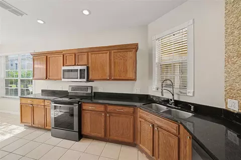 Kitchen - 3606 Sanctuary Dr, Saint Cloud, FL 34769 photo 3 of 3