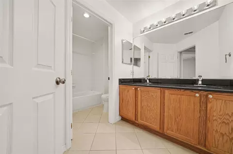 Bath - 3606 Sanctuary Dr, Saint Cloud, FL 34769 photo 4 of 4