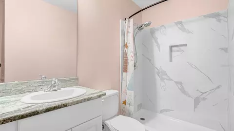 Bath - 2791 Parkfield Rd, Saint Cloud, FL 34772 photo 1 of 7