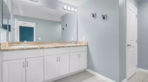 Bath - 2791 Parkfield Rd, Saint Cloud, FL 34772 photo 3 of 7