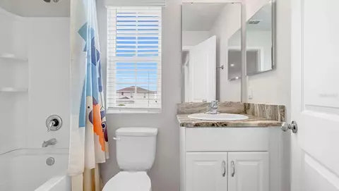 Bath - 2791 Parkfield Rd, Saint Cloud, FL 34772 photo 5 of 7