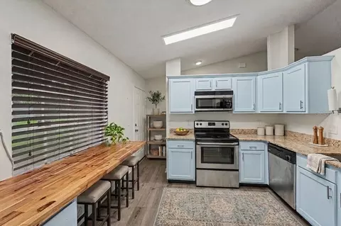 Kitchen - 6289 Leonard Ave, Cocoa, FL 32927 photo 3 of 4