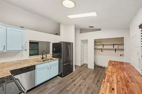Kitchen - 6289 Leonard Ave, Cocoa, FL 32927 photo 4 of 4