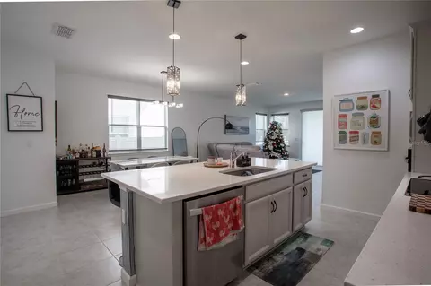 Kitchen - 4724 Cragmere Loop, Clermont, FL 34711 photo 4 of 4