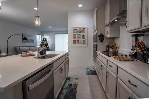 Kitchen - 4724 Cragmere Loop, Clermont, FL 34711 photo 3 of 4
