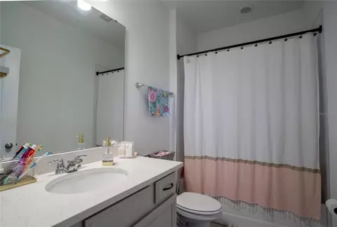 Bath - 4724 Cragmere Loop, Clermont, FL 34711 photo 2 of 2